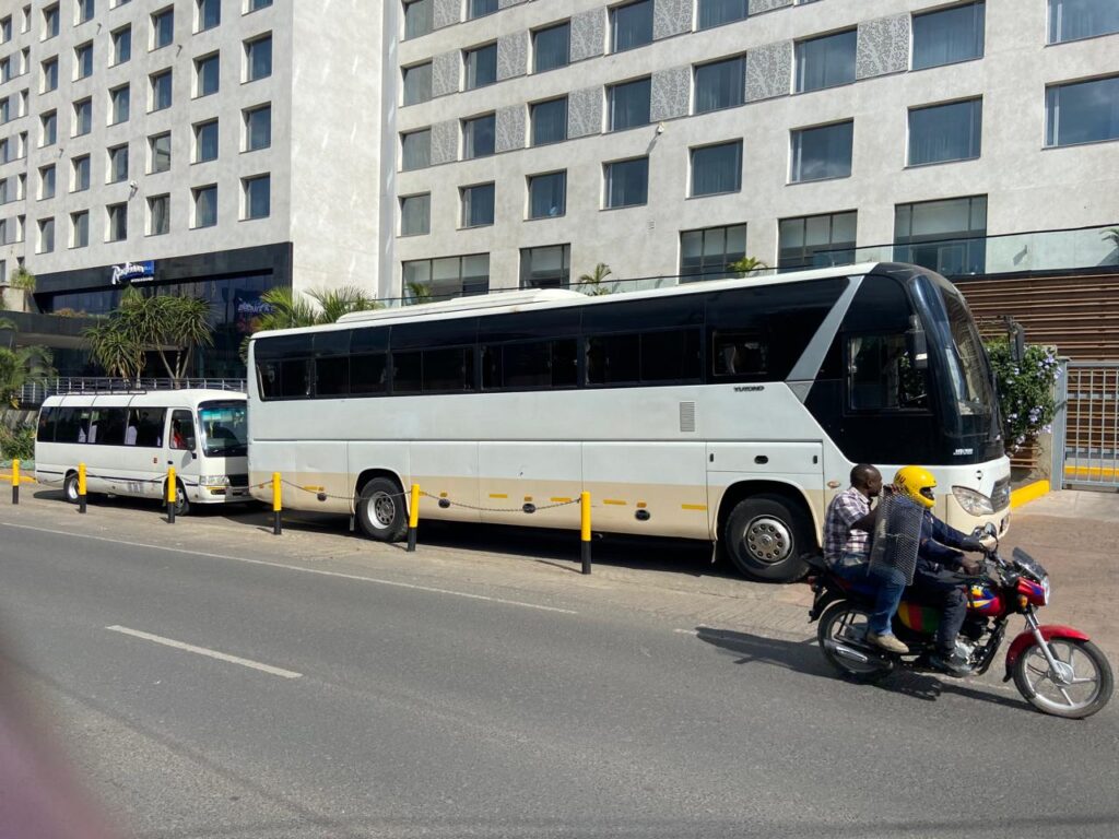 EXECUTIVE LUXURY BUSES 7